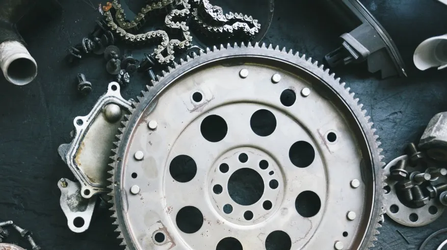 Jak dopasować meble warsztatowe do stanowisk pracy zgodnie z zasadami lean manufacturing?